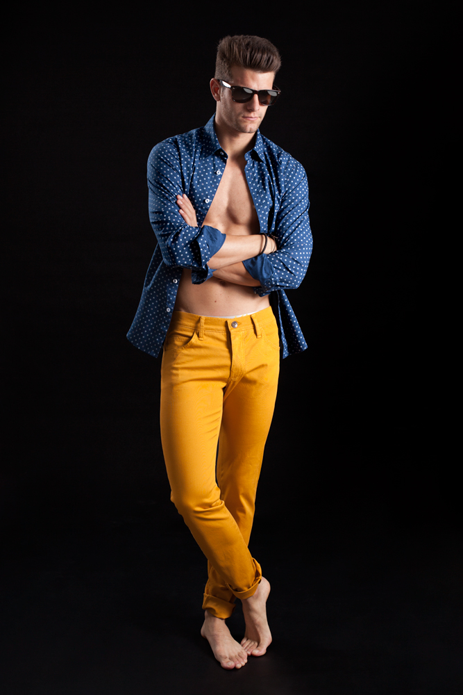 Pantalones chinos de hombre de calidad.