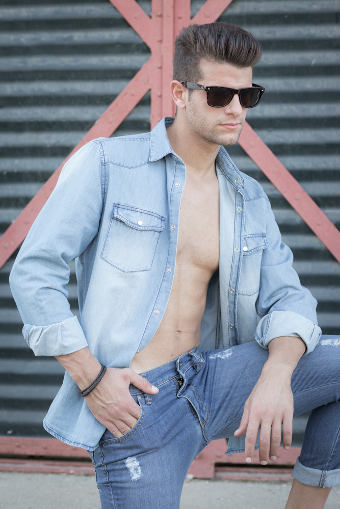 Jeans elástico de hombre.