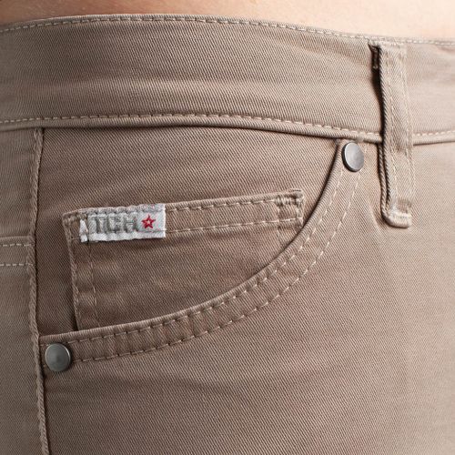 BEIG MARRON CLARO - Pantalón 5 bolsillos de colores TCH Jeans elástico ajustado de mujer fabricado en tejido  de algodón con Lycra.